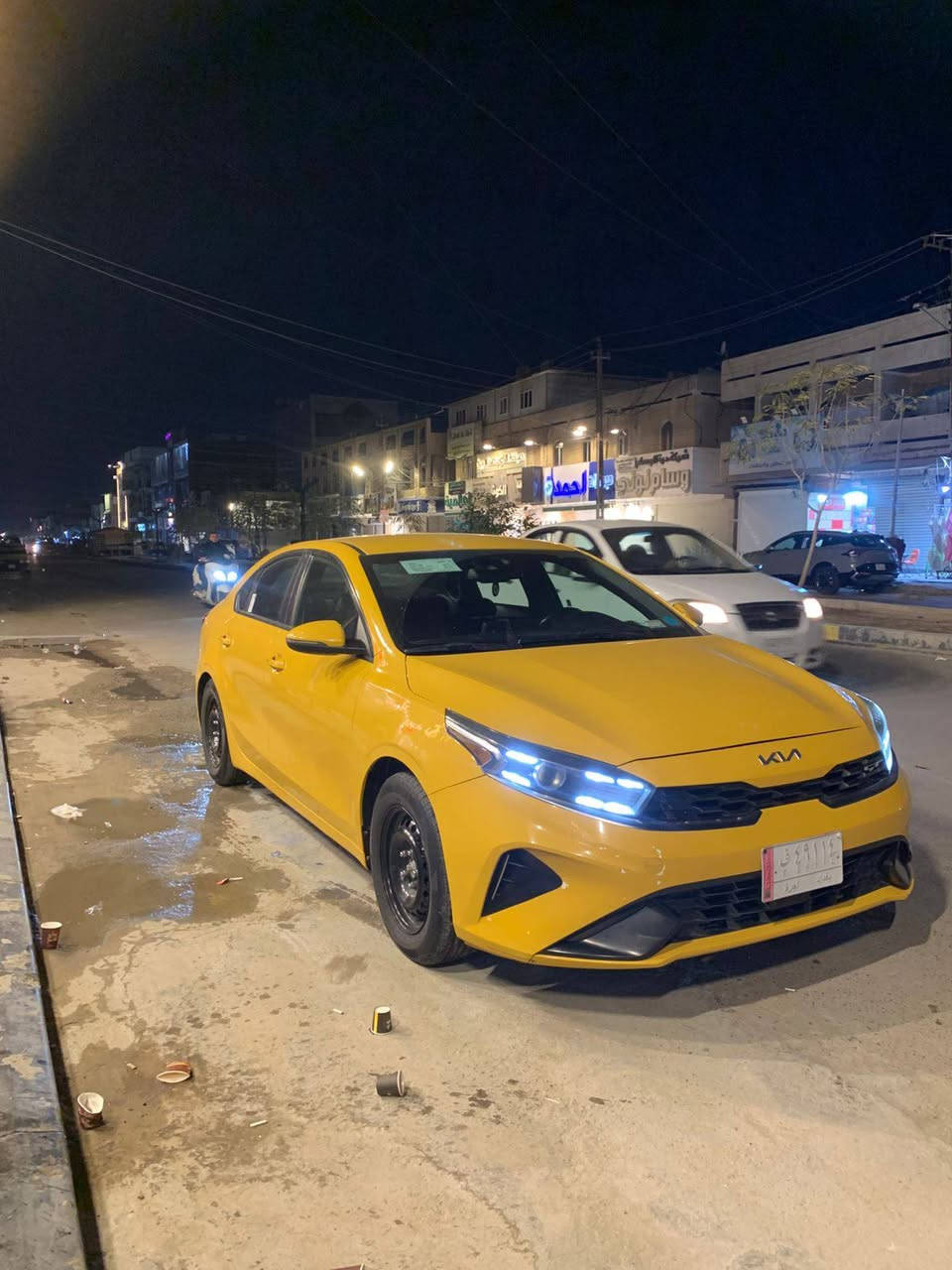 سلام عليكم فورتي مديل ٢٢ فول مواصفات عده الفتحه حادث بنيد فقط بدون دواخ والباقي كفاله السعر ١٤٥وبيه مجال المكان الشعله ***********
