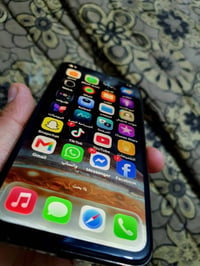 آيفون ١١ برو • ٢٥٦ • شاشة مبدلة اصلية