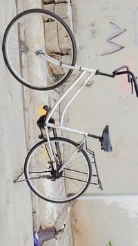 عندي هاي البايسكل FRO MAGE رصاصي جحم 26موديل 2018 فول نضافه قفل امامي ...