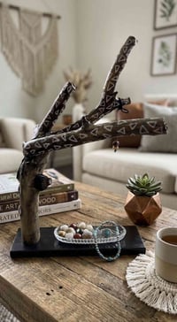 ديكور افريقي • حامل اكسسوارات • جاهزة شحن