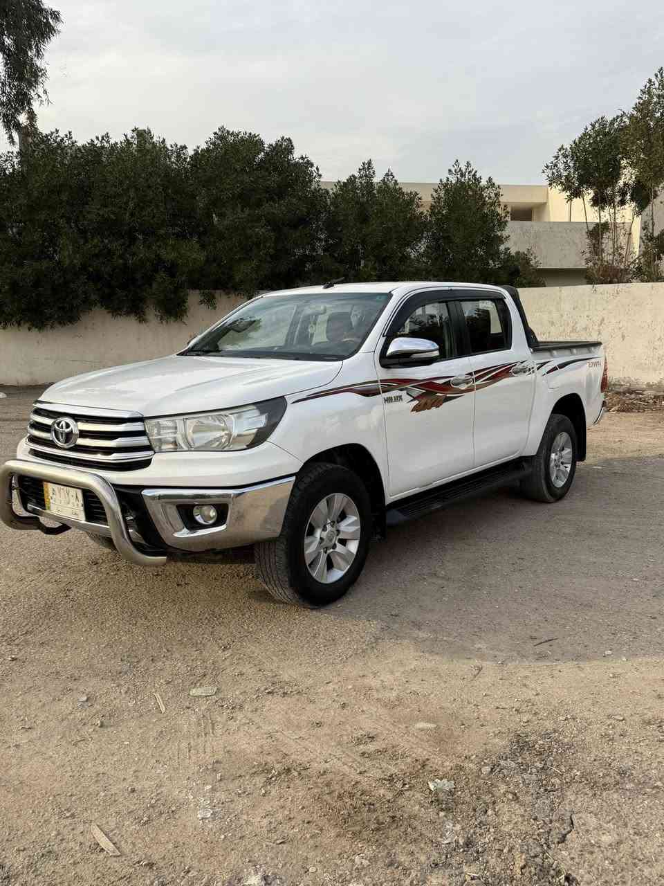 سلام عليكم     تيوتا هايلوكس موديل 2016 مكفوله كفاله عامه  $255 عنوان بغداد ***********
