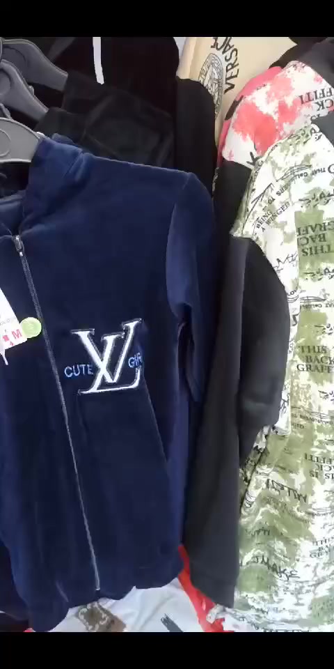 بجامة مخمل عرض 65 الف 
ملبوسات ابو بكر 
تضامن خلف جامع الزبير #
0998133607


**إذا كنت صاحب هذا الإعلان وتريد حذفه لأي سبب، رجاءا أرسل رسالة إلى الدعم الفني**