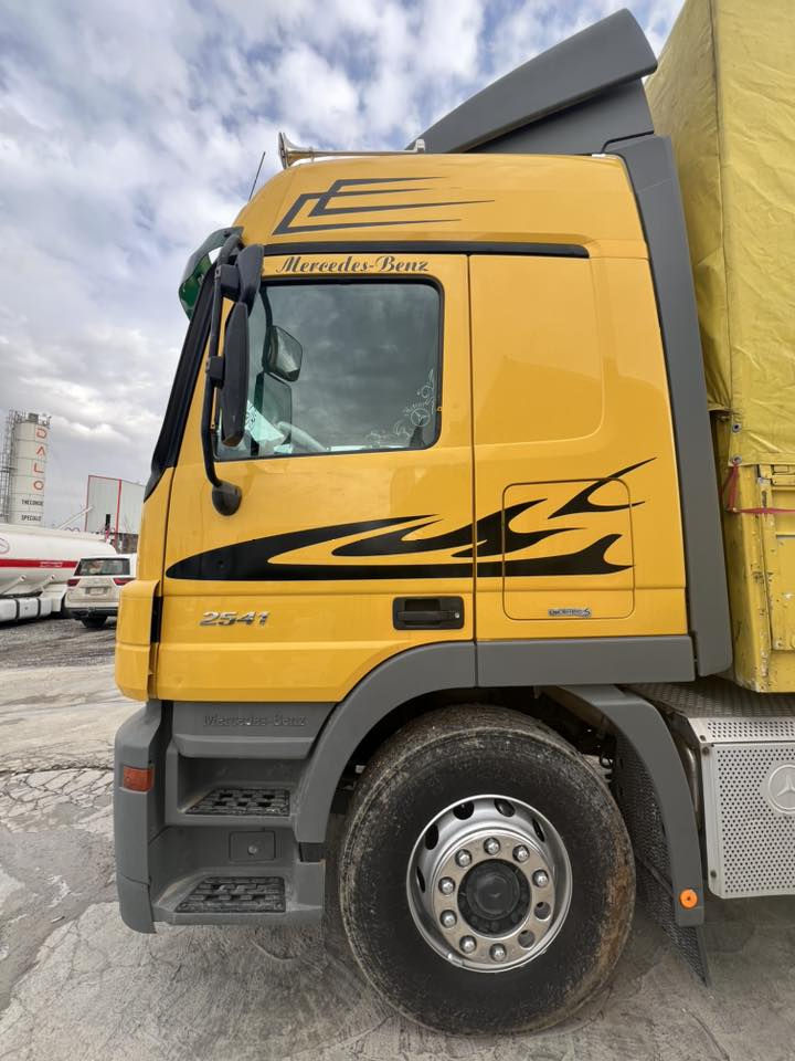 البيع
مؤديل / 2007

حجم/ 2541

ريتادر ؛ سلاجه ؛ دبل منامي؛ 

هؤرن؛ سوبا ادبلو؛ بويلر

مكفول كفاله عام ؛ مكان سليماني

📞***********
