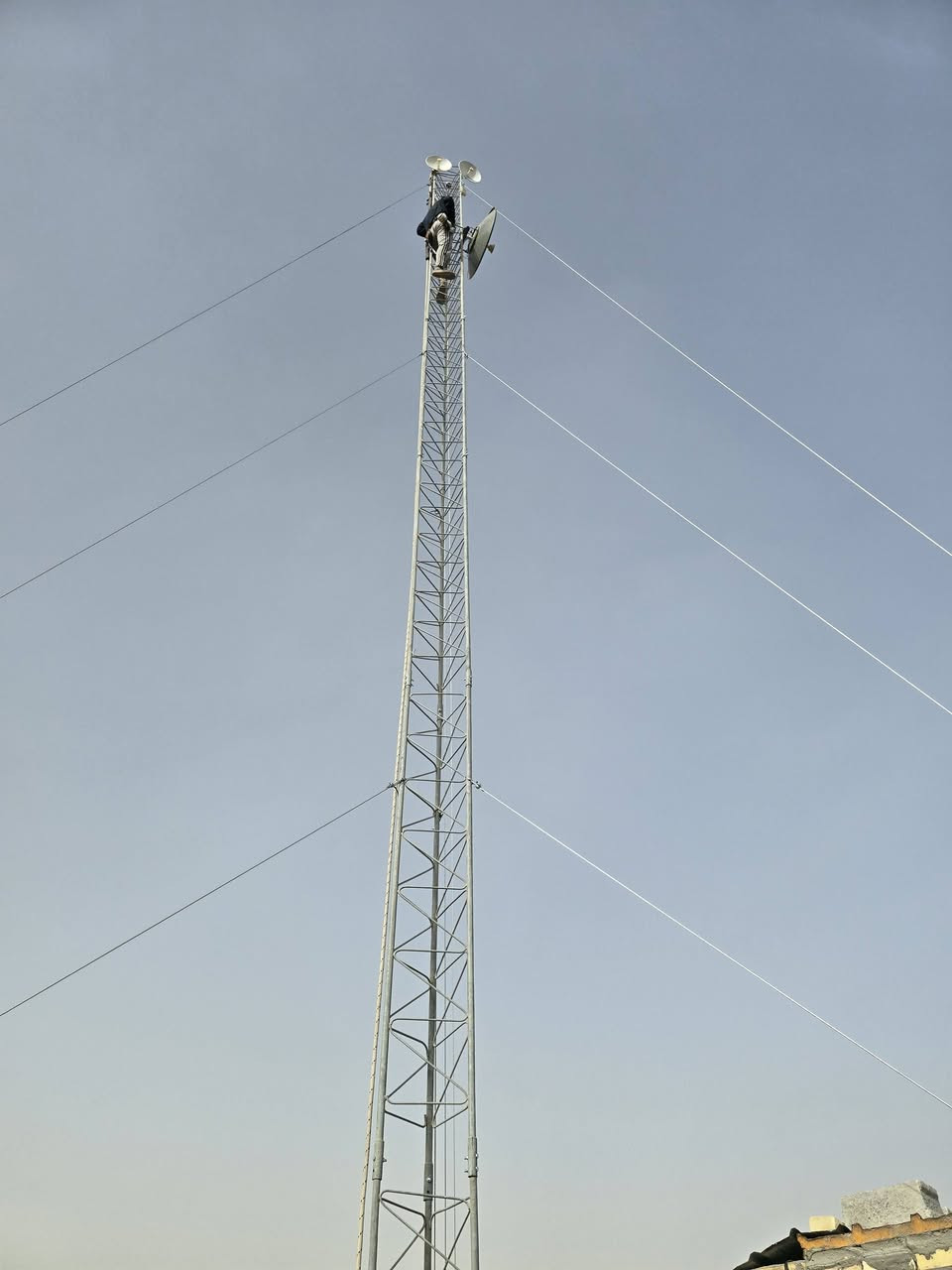 تم نصب ١٨ م كربلاء  عون.
***********
علاء
