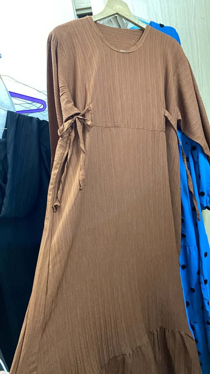 فساتين صنع مصري خامة فريسكا صيفي تجنننن باللبس السعر 8 الاف فقط 

بسعر الجملة دتنباع ب 15 الف @إشارة


**إذا كنت صاحب هذا الإعلان وتريد حذفه لأي سبب، رجاءا أرسل رسالة إلى الدعم الفني**