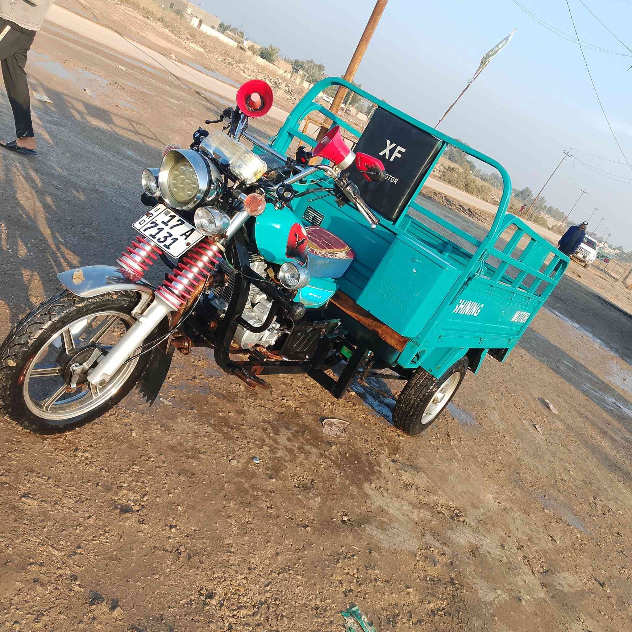 مكلف بالنشر عمي وينه اليدور مناسب وبلادي ستوته مديل 23 بلاد علا وضع شريكه رقم نكليزي سنويه تنتهي  بل 30 سعر مناسب كلش مال واحد.مستعجل مطلوب ومعتاز يريد يبيع سعر مليونين ونص شراي يدلل والموشراي لايتعبني ويكول شبيها او وين مكانك مكاني سماوه قضاء النجمي كلشي واضح بلمنشور رقم صاحب ستوته ***********
