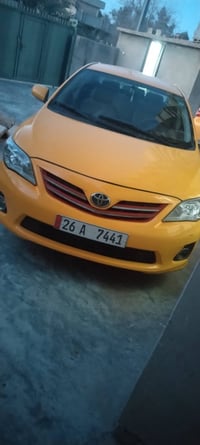 كورولا 2012 سنويه لل 31 ضرر ثلاث قطع اماميه مبدله من دون دواخل والتصفي...