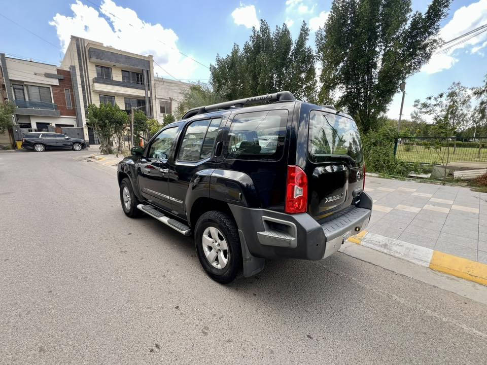للبيع نيسان اكستيرا موديل 2009 وارد امريكي حادثها فقط جاملغ السايق بدون اي دواخل ومبدل لون والبنيد هم بي صبغ ا والسياره كلها ليبل واحد لسياره كلش حلوه وجديده مال جناي ع ايدنه
السياره كلشي بيها جديد ومسويلها سيرفس كامل
كير + مكينه جديد حاويه
منظومة تبريد جديده تبريدها ثلج
تدفئه شغاله
منظومة المي كلها جديده ومي زيتي اصلي
منظومة البانزين كلها جديده
صدر امامي + خلفي جديد
تايرات امامي جديد لوك
باتري جديد
غرفتها كلش نظيفه الحمدلله
مواصفاتها 
تبريد بيانو
تحكم ستيرن جهتين شغال١٠٠٪؜
كروز سرعه شغال
شاشه حجم ١٠ انج + كامره اصليات
بجم كله زينون
سنتر لوك ريمونت
ضايفلها جكات للبنيد 
السياره بين قوسين مصروف عليها كلش هوايه لان جناي والي استخدام شخصي وجاهزه الحمدلله
رقم بغداد انكليزي بسمي سنويه وهزه جديد
مكان السياره بغداد الكرخ 
السعر 97 ورقه 
للاستفسار
***********
