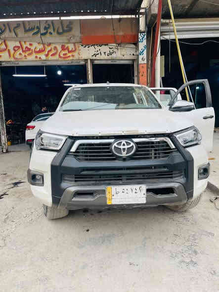 سلام عليكم سياره بجفيه كما موضح بل صوره وتمشي  رقم سياره بغداد الموديل 2022 بسمي سياره كلش حلوه 6سلندر ***********
