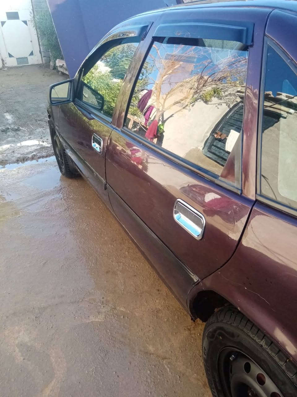 اسلام عليكم ورحمة الله  فكتره  للبيع حجم 18 صبغ احزام  الشرعي اني مكينه كير شرط مابيهم اي شي
*********** السعر 38
