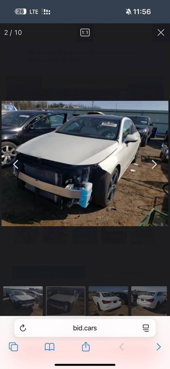 سلام عليكم مارسدس A220جديده حادثها حلو فول مواصفات باسمي تحويل ثاني يوم سعرها قفل قفل 220
