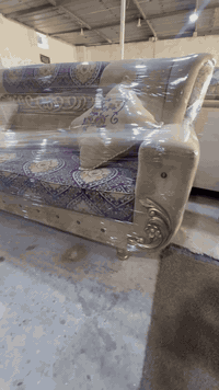 حياكم الله في معرض عباس البدري ديوان كويتي شرط نضافه و شرط شغل درجه أو...