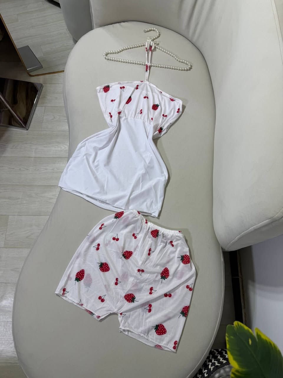 القطعة على 5 خامة زبدة قياس فري سايز توصيل لجميع المحافظات 5


**إذا كنت صاحب هذا الإعلان وتريد حذفه لأي سبب، رجاءا أرسل رسالة إلى الدعم الفني**