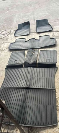 يتوفر  ارضيات تسلاY كماليات  حيدر بولش  بغداد الحبيبيه ساحة  الحمزه  0...