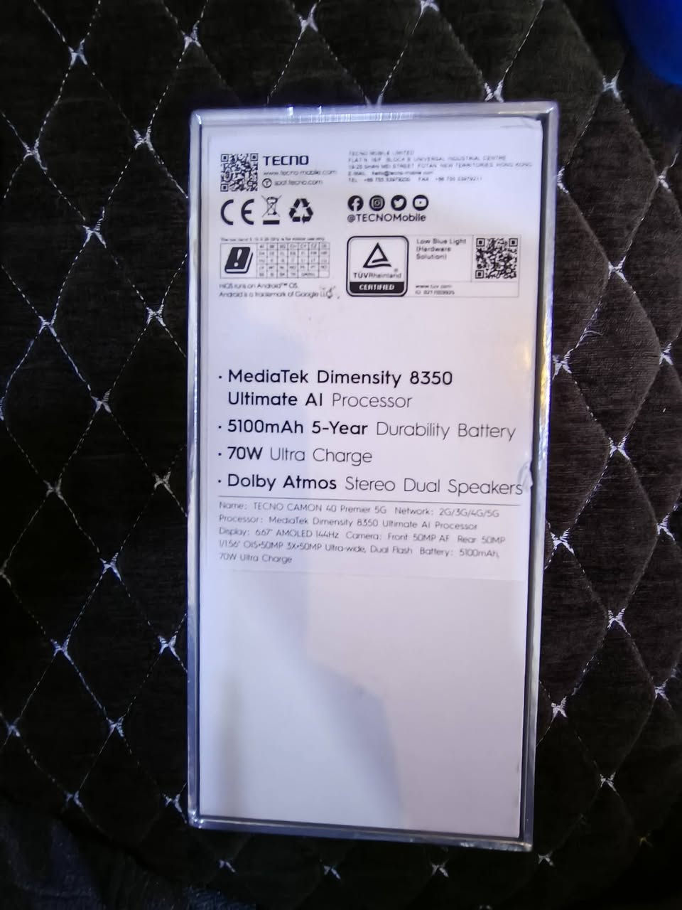 السلام عليكم
تكنو كامون 40 بريمير 5g
المعالج dimensity 8350 
ذاكرة 256 
باتري 70 واط
كاميرات عدد 3 على 50 ميكابكسل والامامية 50 
الشاحنة الاصلية والكفر الاصلي والعلبة كلهن موجودات
التلفون غني عن التعريف 
سعره 375 وبي مجال بسيط
رقم التلفون ***********
