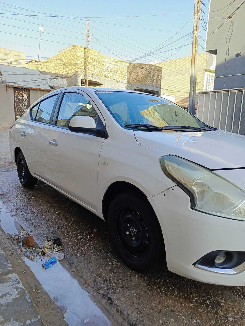 سلام عليكم 
نيسان صني 
هندي موديل 19
اللبيع كير مكينه 
مكفول حداديه تخم 
تاير جديد تبريد 
السيارة فقط بارت بيه
السعر 85 مكاني نجف 
***********
