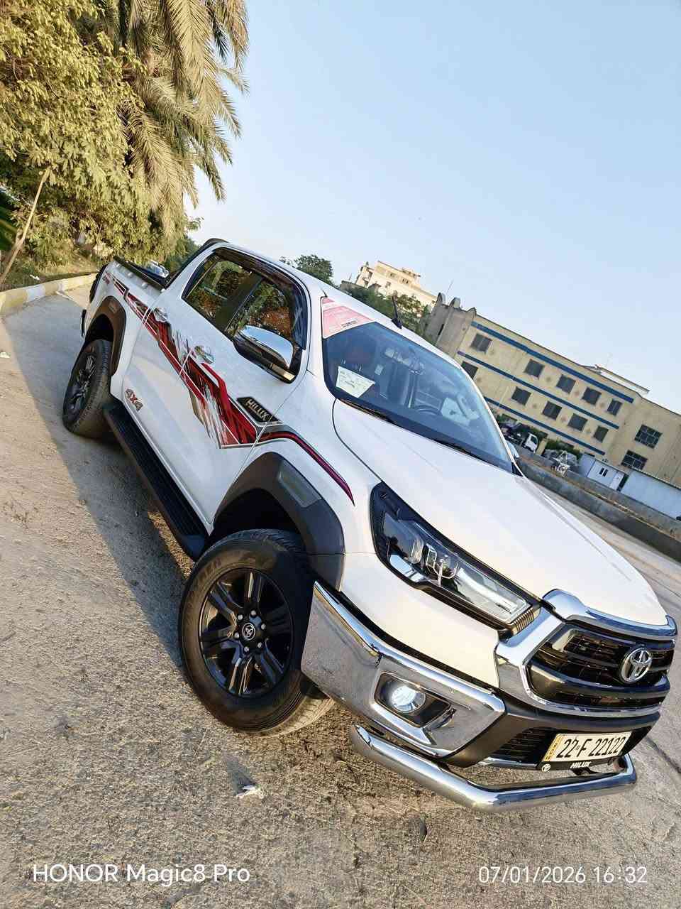 للبيع تويوتا هايلوكس 4x4
موديل 2023 ساز
مكينه 2700 vvt-i
كفاله عامه 
 كير اوتو 
ماشيه 49
 بصمه
تبريد بيانو 
تبريد كشن
حساس خلفي وكامره خلفيه
مري شفط

اضافات السياره 
سبنسرات وياله 
دفندرات
درع امامي خلفي
داش كام براد
ارضيات حوضيه
بلوجكتر زنون اصلي 
رقم مميز 
موقع السياره بغداد العامريه
***********
