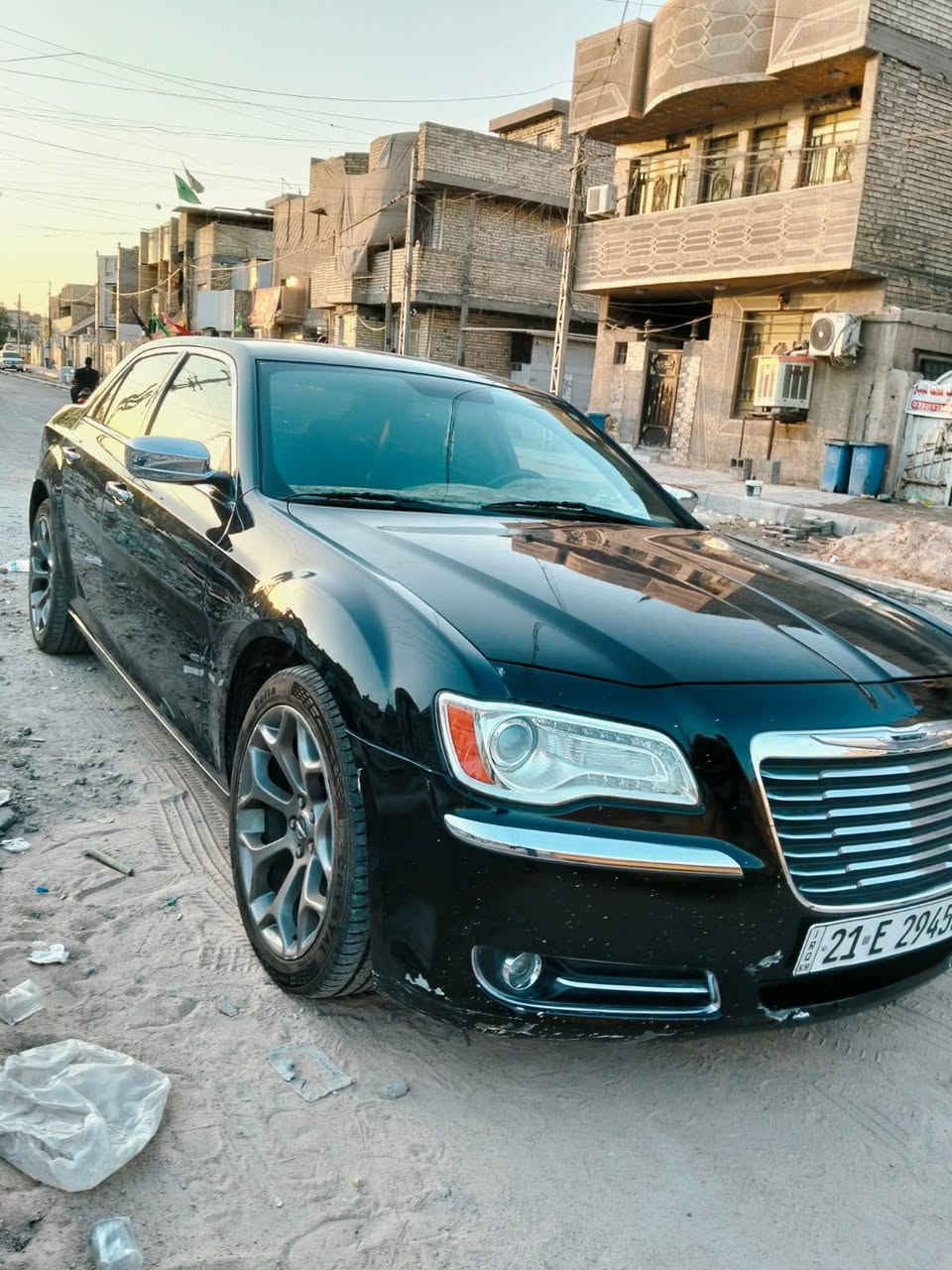 سلام عليكم اوباما 2012 السياره داخله كلين وصار بيها هنا بالعراق داير مال جاملغ شبر صبغ ورصعات مكينه وكير جدد حداديه امامي وخلفي جديده رقم سليمانيه بسمي مكاني بغداد شاشه كبيره كير طياره ماشيه129 السعر 160 وبيها مجال الاستفسار *********** السونر مرفق مع الصور
