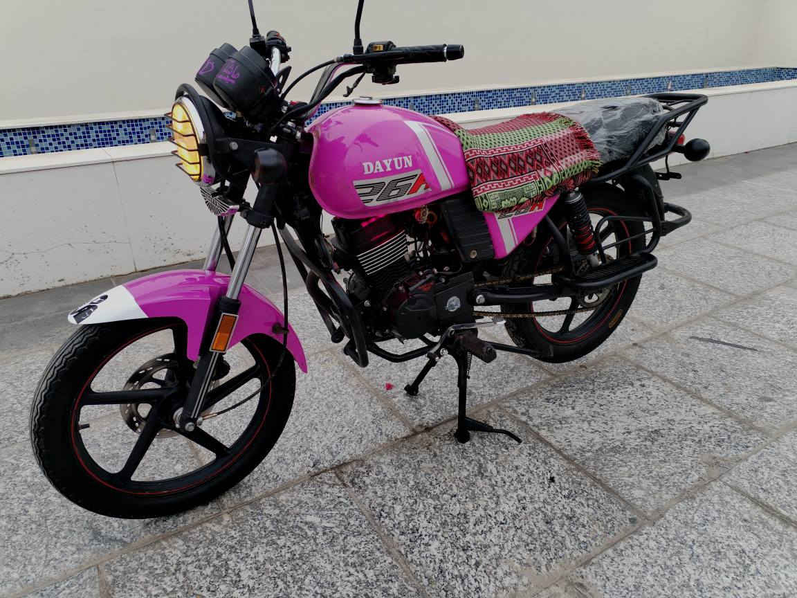 دايوان نفخ البغدادي
لون مميز 
 كتابه الحمره موديل٢٣  طالعه ٢٤ وصل معرض موجود باج واصل كبل ترقيم  
اوراق اصولي مداور يم وكيل 
مكينه مكفوله شرط مافتوحه
دراجه شوفت عينك شرط احله من صور 
معروضه مليون ٥٥٠ بيهه مجال بسيط  
***********  بي وتساب مكاني كربلاء حي الأطباء كربلاء, العراق
