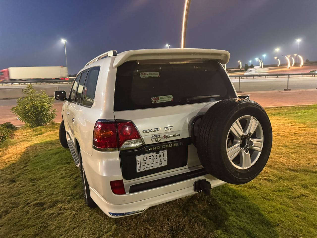 سلامه عليكم تخواني  سياره جديده مال جناي المواصفات اولا زراك زنون فور ويل جلد كراسي كهربا خزن ميموري بك لد لايت زنون شاشه كامره خلفيه عن بعد داخل بيجي كشانه هيترات تدفئه تبريد بل كشانه جلد كشانه كهرباء هيترات تدفئه تبريد بل كشانه  ٢ سياره ماخذه استلام شركه زيرو سبير مانازل بصمات ٢ من صبغ تبديل بارد محرك مامفتوح كير كمامفتوحات فول كفالة عامة ماشية ٦٦ الف تشقيل عن بعد داخل صاج ملكي انا في داخل بيجي قراض شركه العامه كلهن بعدهن بيه طفايه مري شفط مري قلاب مري شفط تايرات شركه موديل١٢  فتحة  بصمه تشغيل عن بعد اشاير بل مري ترحيبيه  دوسات   سعوديه سعر البيع ٣٥٠ شدات ونص.  *********** عنواني رمادي البعلي جاسم  بسمي محرك ٦ رقم دولي بدلته جديد
