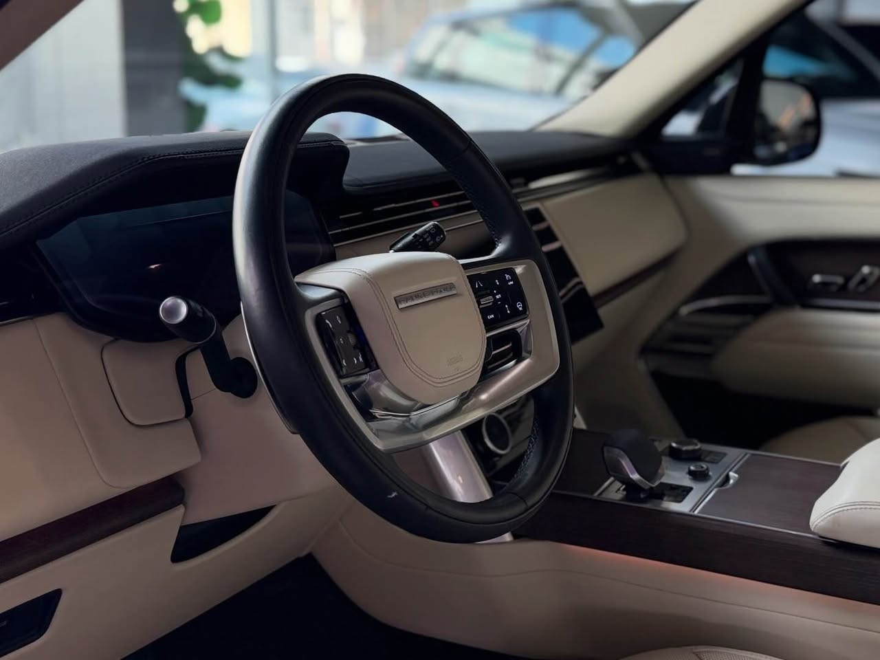 ⁨ ⁨ ⁨ ⁨ ⁨ كوردى / عربي
درووستکراوی : Land Rover
مۆدێل:RANGE ROVER Vogue Se P530
ساڵ :2023
بزوێنەر :V8twin torbo
بگۆری بزوێنه‌ر : AUTOMATIC
سوتەمەنی : بنزين
دۆخ :ئەمریکی
ماوەی رۆشتوو :١٣میل
ـــــــــــــــــــــــــــــــــــــــــــــ
النوع : Land Rover
الموديل : Rnage Rover Vogue Se P530
سنة الصنع : 2023
المحرك : V8 twin torbo
ناقل الحركة : AUTOMATIC
نوع الوقود : بنزين
الحالة :أمريكى
عدد الأميال :١٣ميل
‌‌‏ Zauto
‏‌‌‌‌‌‎📱 للاستفسار يسعدنا تواصلكم معنا على الأرقام التالية
‏‌‌‌‌‌‎📱بۆ زانیاریی زیاتر خۆشحال دەبین بە پەیوەندیتان بە ژمارەکانی
***********
***********⁩⁩⁩⁩ أربيل, العراق
