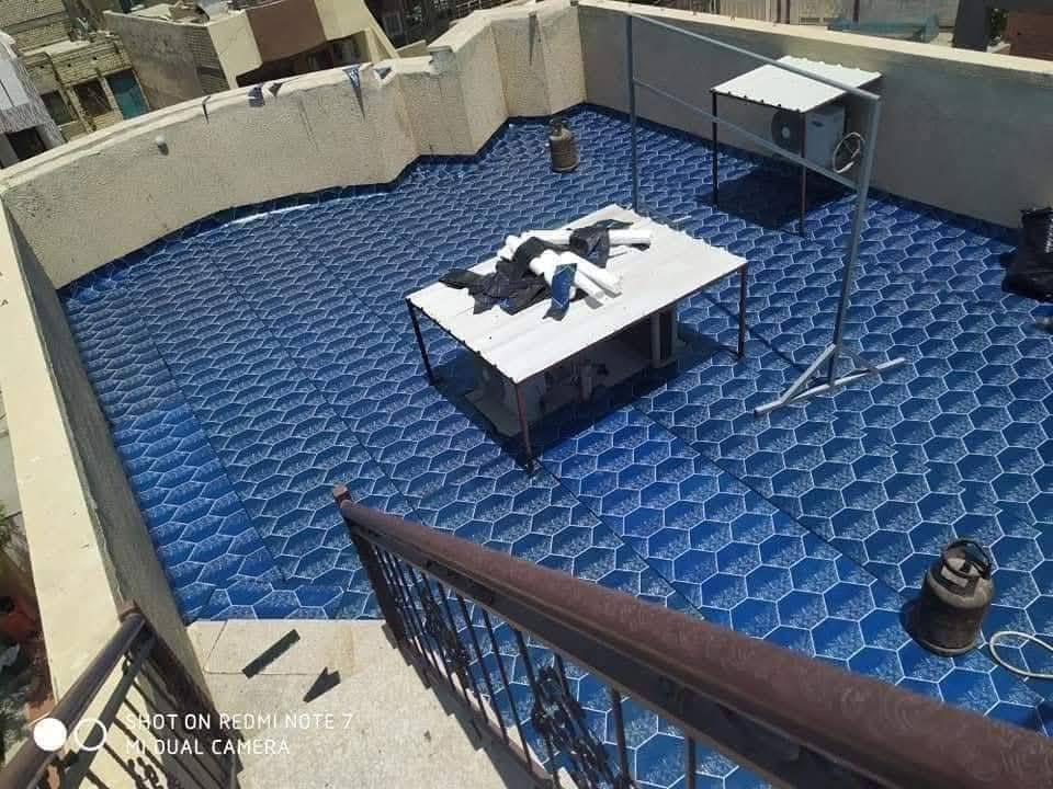 #كل شيء بالأمل إلا الرزق بالعمل*********** (اخوكم حمودي ابوادم 
#اكمل قرأه المنشور فائده لك 
*********** فقط اتصال  *********** فقط واتساب
*نعمل بالماده الايراني. (سعر المتر المربع ب 4000الاف كرسته وعمل) وحسب المساحه  وعندي بعد نوعيات اكثر إيطالي 😍 تركي 
#هاااام هاااام تعلن شركه السطح الفضي  عن وصول ماده سمك 6ملم الصناعه الايرانيه بأسعار مناسبه ومغريه🤑🤑
يوجد تخفيظات لاصحاب المساحات الكبيره 🔥🔥🔥
#تنويه#اهلنا وناسنه الاعزاء حاب اوضحلكم عن شغله الايزوكام والاسعار الي جاي تشوفنها بعض البيجات والمنشورات اخوانه والله العظيم كلشي بالسوك موجود وكلمن وسعره فلا اتغرك اكو اسعار مناسبه وتشتغل سطحك مثل ما اكو بالسوك نوعيات الكلشي افترض نفسك رايح تشتري سيراميك البيتك تلكه اكثر من نوعيه وكلمن وسعرها 
فلا ايغرك السعر وتخسر سطحك علمود شي بسيط وانته مشتغل ومكلف نفسك لا ترؤح للشي الرخيص 🔥🔥 احنه اسعارنه ماتختلف عن باقي الشركات بس كلشي وسعره فلا تعتقد اكو نوعيه ونوعيه كلها نفس السعر لا اخويه الغالي كلشي بسعر وبنوعيته 
#تنويه اخوانه اهلنا الايزوكام يعتمد 60بالميه علايدي العامله 
الله شاهد اهم شي الشغل الزين اكو ناس بس مجرد تأخذ فلؤس وترؤح وانته ماتعرف شنو الي سوه الحرك 🔥والتكحيل يستغرق وقت بالعمل وشكرا
احمي سطحك من تسرب المياه والرطوبه 💦💦وحراره الشمس((تتوفر كافه الالؤان ))
مكونات الماده الاصليه:.
١.البوليستر
٢.القماش الحراري
٣.البيوتمين
٤.السليفون
٥.الالياف الحراريه 
نعمل في جميع محافظات عراقنه الحبيب للتواصل واتساب
***********
