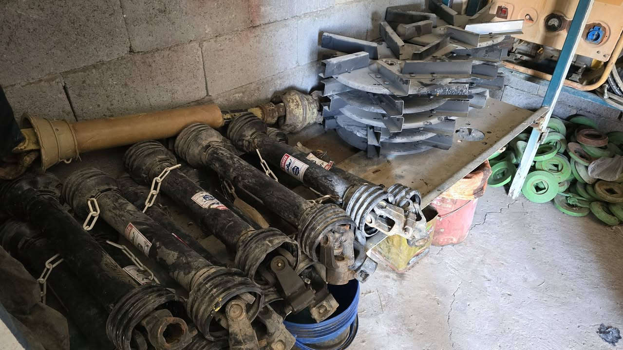 للبيع كافت المعدات زراعة كله اسعار شريكه ***********
***********
