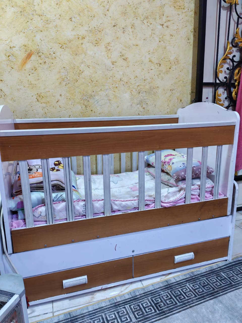 للبيع طبلات25 قنفات ب200 وسرير طفل75 وبيهم مجال


**إذا كنت صاحب هذا الإعلان وتريد حذفه لأي سبب، رجاءا أرسل رسالة إلى الدعم الفني**