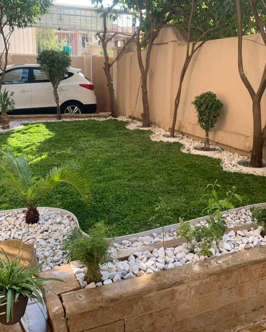 🌿 خلي حديقتك لوحة جمال وراحة طول السنة
💠تأسيس وترتيب وتصميم جميع ديكورات الحدائق المنزلية..
 وأدامة الحدائق باجمل الديكورات.. وتقليم وتشكيل الاشجار.. وتسميدها 
🔹للأستفسار اكثر مراسلة الصفحة 
📞او الاتصال على الرقم ***********
