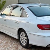 أزيرا • ٢٠١١ • رقم بغداد