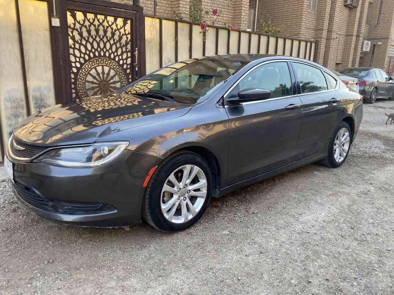 السلام عليكم
كرايسلر c200 2015 للبيع
مكينه 2.4
السياره كلين
رقم بابل مشروع وطني
مكان السياره بغداد(كرادة)
مكينه كير مكفول
تبريد مكفول
ماشيه 111 الف ميل
السياره ب اسمي تحويل ثاني يوم 
سنويه 2028
صور السونار موجوده 
ويمي صار اكو شخوط بيبان جهه السايق اثر طخات موجوده صورهم
السعر 115 وبيها مجال
للاتصال ***********
