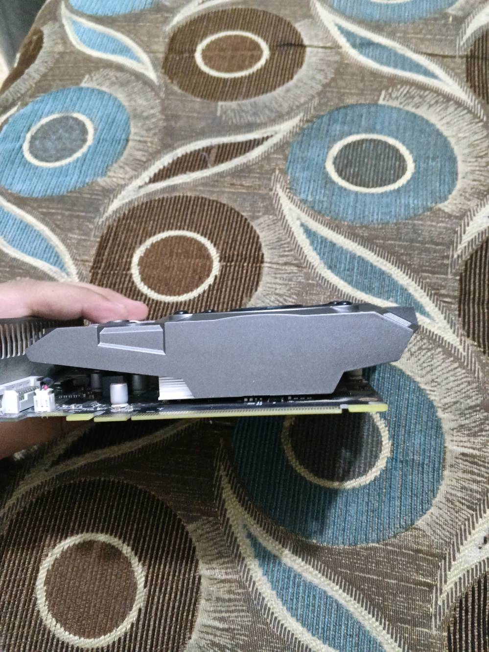 كارت شاشة للبيع Rx550 4gb الكارت نضيف المكان بغداد حي الاعلام رقمي *********** السعر 40 وبي مجال للطيبين