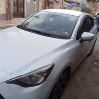 كورلا يارس 2019 أمريكي حادث بنيد راجع بدون صبغ مكان سيارة بشعب مكينة 1...