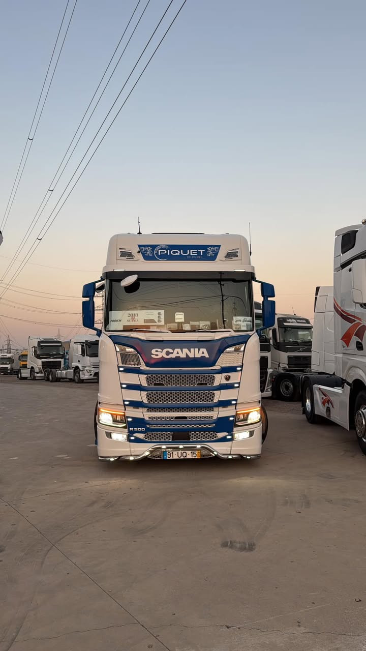 معرض مەتین 
——————
جۆر : اسکانیا راس ترێلە 
مودیل : 2018
حجم : R500
کیلۆمەتر : 700KM
رەنگ : سپی-شین
سوپر عادى
::::::::::::::::::::::::::::::::
مواصفات ✅
~~~~~~~~~~~~~~
کامیرا ✅
حساس ✅
رادار ✅
سلاجە ✅
سبلیت خزن ✅
دخل لیزر ✅
لایت لیزر ✅
لایت زینۆ ✅
کشن تبرید ✅
ستة بلاجکتۆر ✅
تاخم دعامى ✅
تاخم وینج ✅
سپایدر بیلاد ✅
ویل کرۆم ✅
ریتایدر ئاو ماء 💧 ✅
کلین تایتل ✅
————————————
***********
***********
