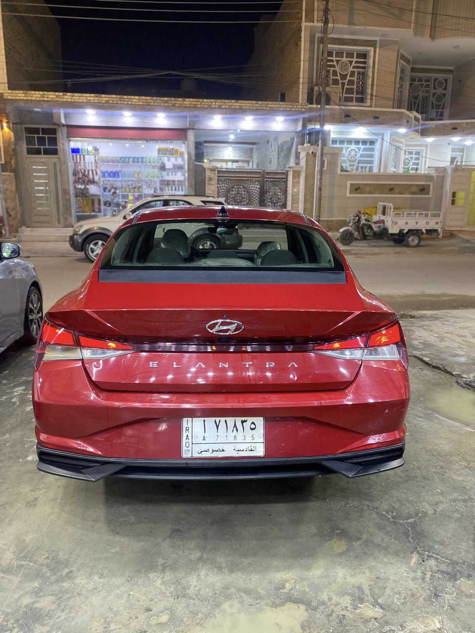 السلام عليكم انترة موديل 2021 معوقين  حادثهة بنيد مبدل وجاملق امامي مبدل  السعر ١٣٥وبيهة مجال ل شراي العنوان الناصرية مركز/////***********///
