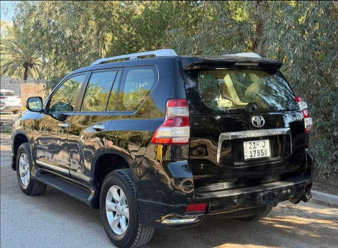 السلام عليكم برادو موديل 2011 معروضه 158 وبيه مجال بسيط رقم سلمانيه باسمي سنويه هزه كله جديد تحويل مباشر مكينه 2700 تبريد ثلج سياره صدر امامي خلفي جديد تخم تاير جديد سياره جاهزه كل نقص مابيه مواصفات سياره 7 راكب 3قطع تبريد فور ويل شاشه كبيره مري شفط اشاير بلمري وبعد بيه هواي مواصفات ((((( سياره بيه صبغ جاملغ امامي + نص بنيد كلير بدون دواخل )))) مكان سياره بغداد الاستفسار  خاص مغلق شراي يتصل يالله***********
