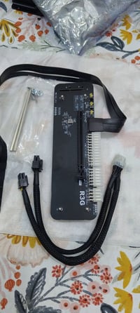 حامل كرت شاشة • PCIe3.0 x4 • M.2 مفتاح M