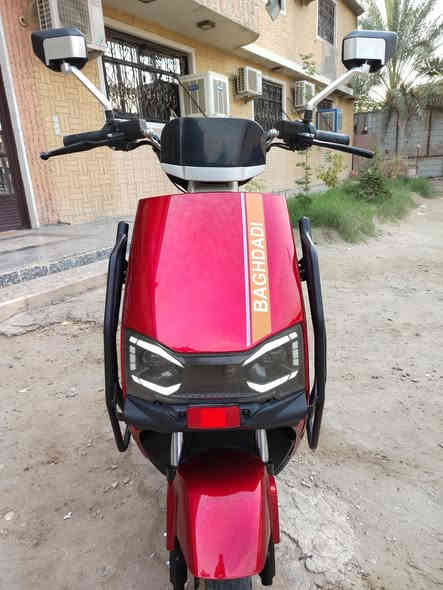 السلام عليكم دراجه شحن سكنس موديل 2025 نظيفه جدا فول مواصفات.
بطاريات كبار عدد 6.

ثلاث تحويلات سرع سرعتها 80.

نظام بك R.

نظام بارك p.

اناره لد.

بصمه تشغيل عن بعد.

السعر ٧٠٠ ألف.

مكاني بغداد جادريه.

***********
