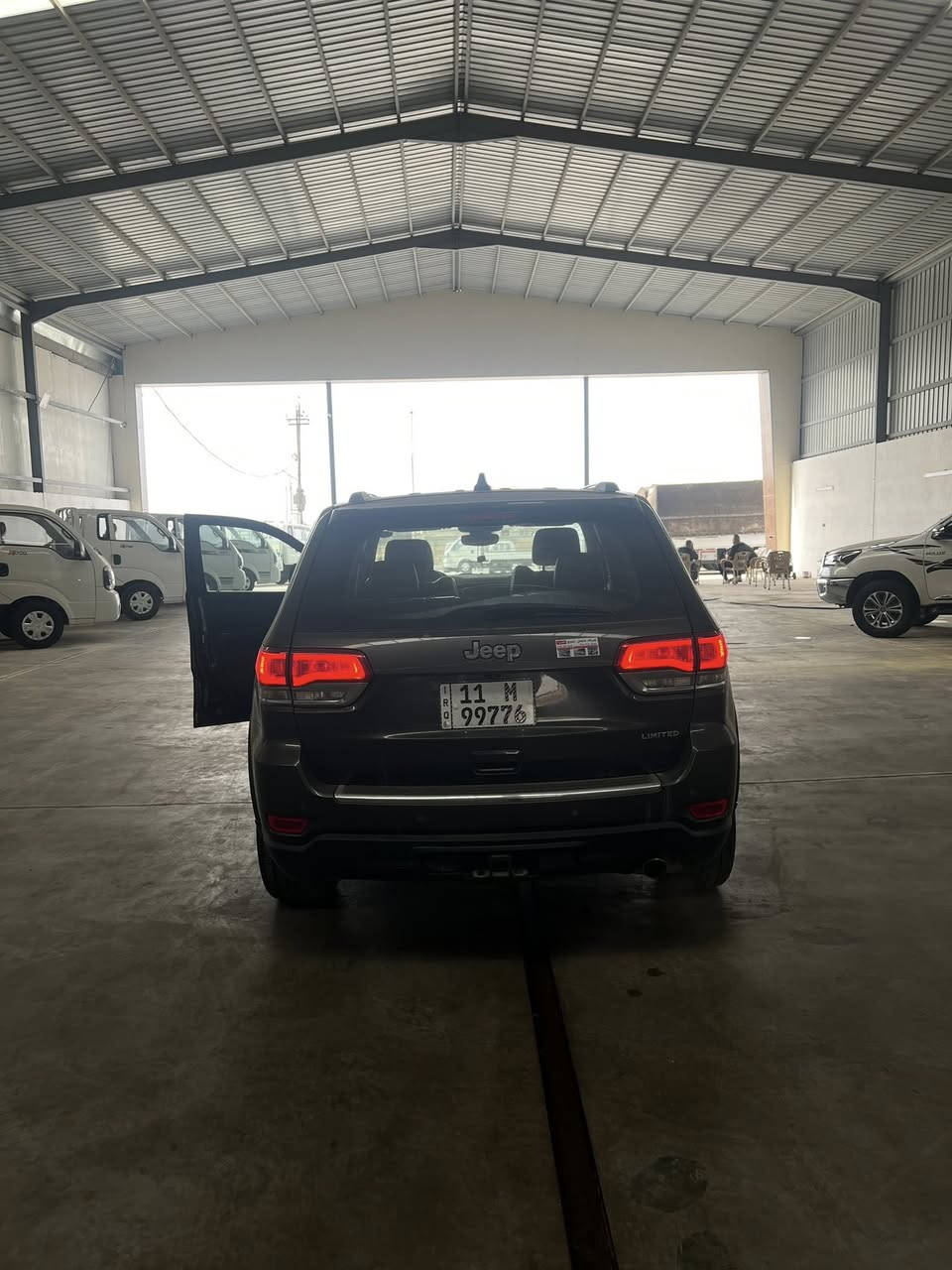 يالله السلام عليكم 
سياره جيب للبيع موديل 2018
سياره مكفوله من كلشيً كلين تايتل
السياره مناقصها اي شي أربع قطع تبريد كشنات كهربائيه 
الداخل جلد لون أسود المميز صندوق كهربائيه
بصمه تشغيل عن بعد السياره فول مواصفات 
فتحه بنوراما سعر السياره230$للاستفسار الاتصال على الارقام عنوان السياره ديالى ناحيه جديده الشط معرض خيرات دجله شركه فاضل خيري للاستفسار الاتصال على 
***********علي المعموري
