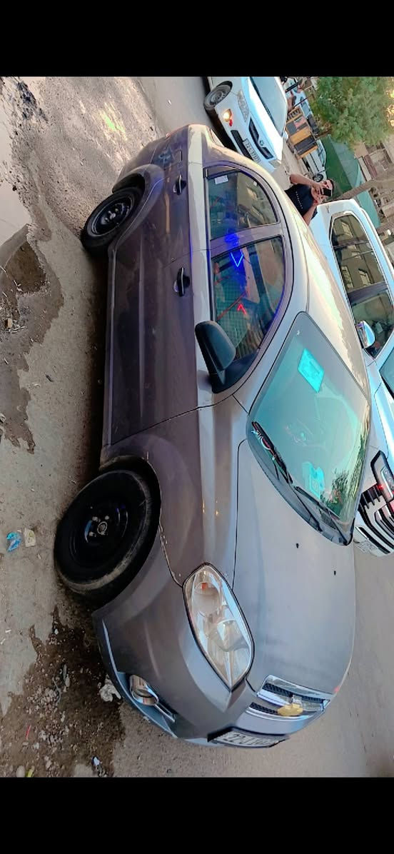 السلام عليكم  
افيو محرك اوبترا 
اوتوماتيك ٢٠٠٩ بيه جاملغ وصندوك مثل ماموضح بل صوره 
٥٧ وبيه مجال السياره بسمي شرط التحويل 
مكان السياره بغداد الإسكان شارع ١٤ رمضان ***********
