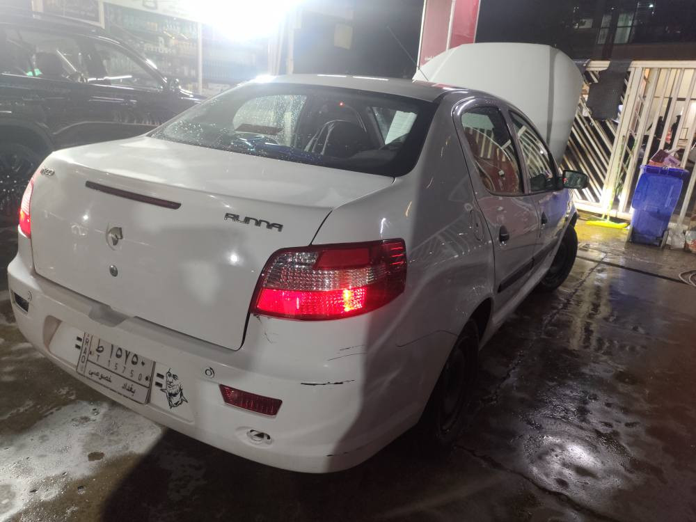 السلام عليكم 

سمند رنا فرنسي 🇫🇷
2015  
السعر $💵 60 💵$  وبيها مجال 😉 

حساسات خلفية مع شاشة حساسات 
ABS  مانع انزلاق 
❄ تبريد ❄
🔥 تدفئه 🔥
محرك 1600 فرنسي 
تخم تاير جديد 
صدر امامي جديد 

بيها طخطخات موضحه بالصور 

📌العنوان📌 بغداد 
📱 *********** متواجد واتس 📱 بغداد, العراق
