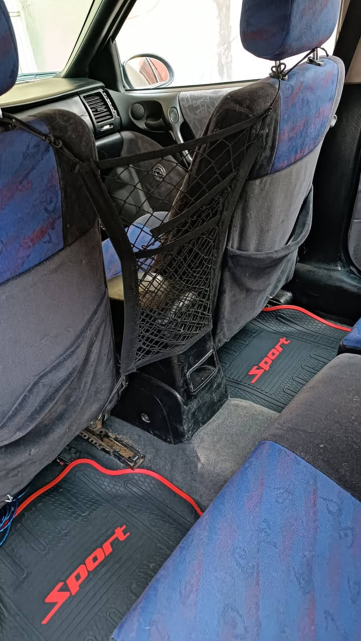 السلام عليكم وبل فتره بزون موديل 98رقم اربيل مسطره شرط تحويل محرك 6بخاخ علي 4ورقات غرامه ينزل من سعر لون ابيض تربيد تدفيه بس البوري مبعوج مكان موصل رشيديه *********** سعر 46 ورقه بيمجال قليل يرهم نقد فقد
