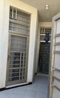 مشتمل • حي حكيم • ١٠٠م