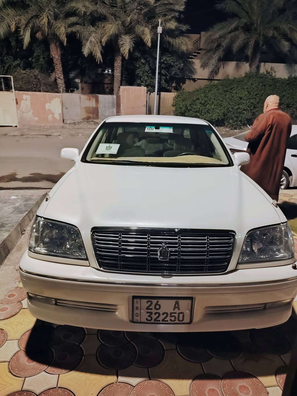 ملكه للبيع أو المراوس وحسب القناعه موديل 2003 اصوليه أخت الجديده بأسمي رقم صلاح الدين دولي ثلاث دكم برده خلفيه تبريد سبلت محرك دي فور الكبير مكفولة وجاهزه من كلشي شرط التحويل للتواصل *********** أو على الخاص... المحمودية
