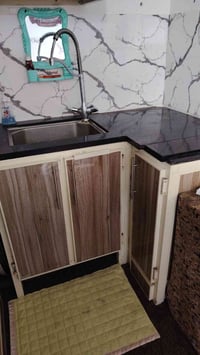 سنك • قطعة واحدة • حي البساتين