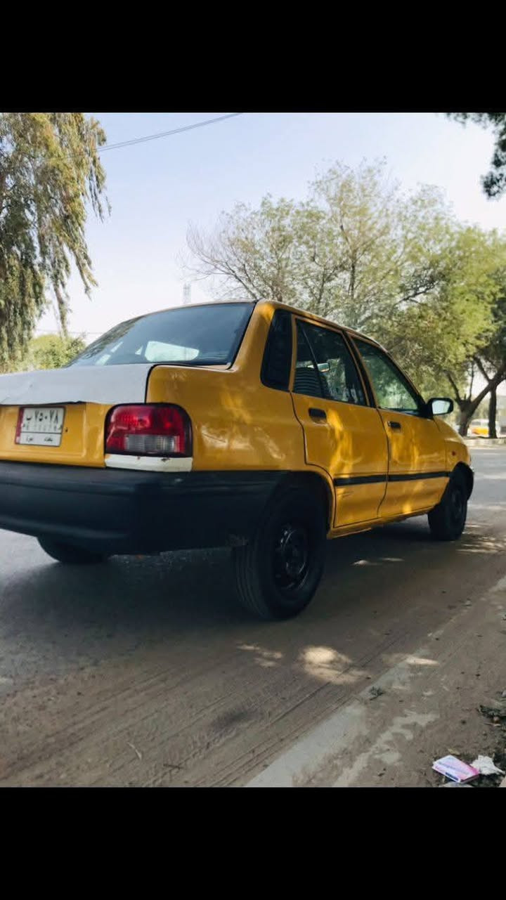 سلام عليكم سايبه 2012 مصفره هيه وغرامات تحويل ثاني يوم بيه بخار ابيع جوه السوك سياره خير من الله مال شغل وحلو عنوان الكاضميه السعر 22     الهاتف *********** واتساب
