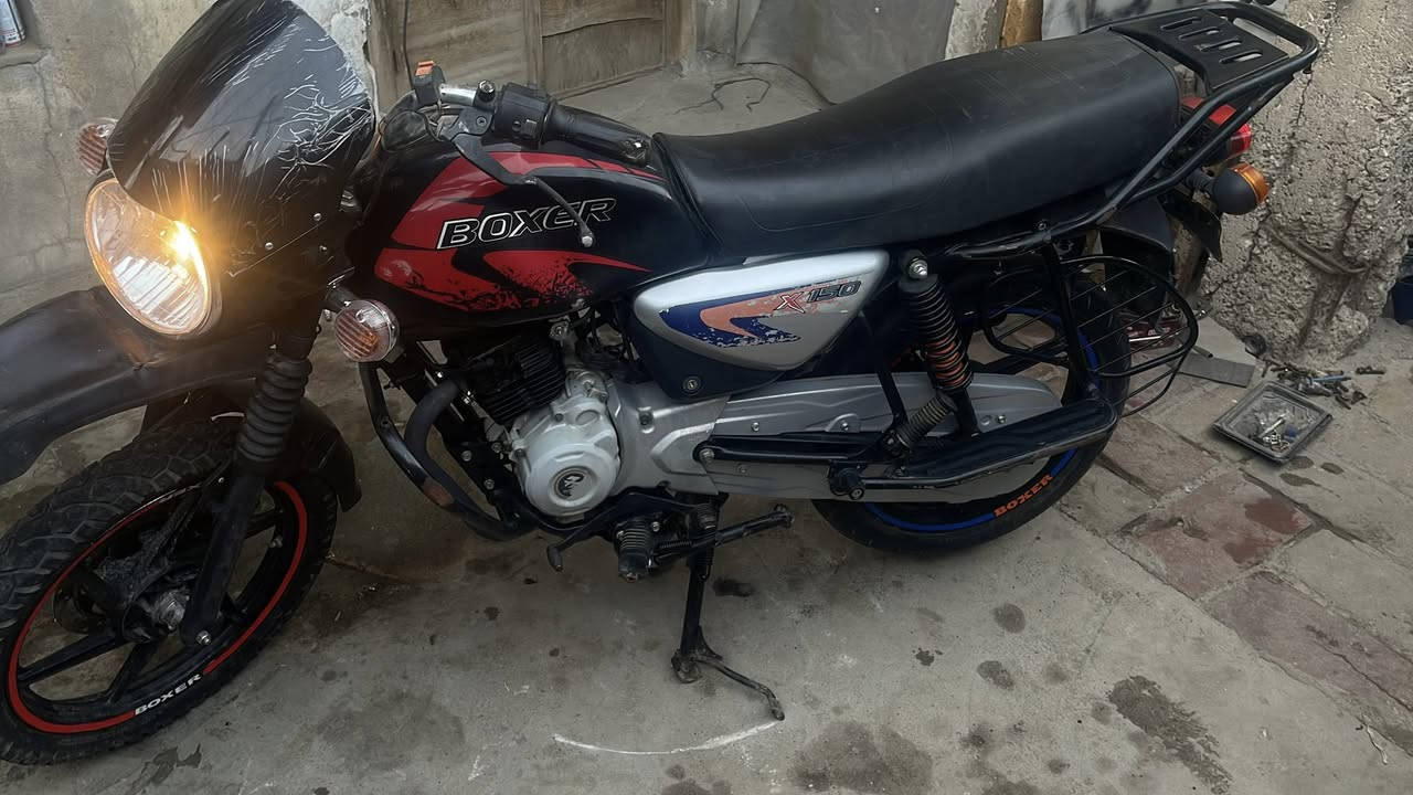 بوكسر
مديل 2025
ادوات 
توني مجفت وكالة اصلي 
كاملة مكملة
مكاني البصرة عشار 
السعر 800وبيها مجال 
رقمي ***********
