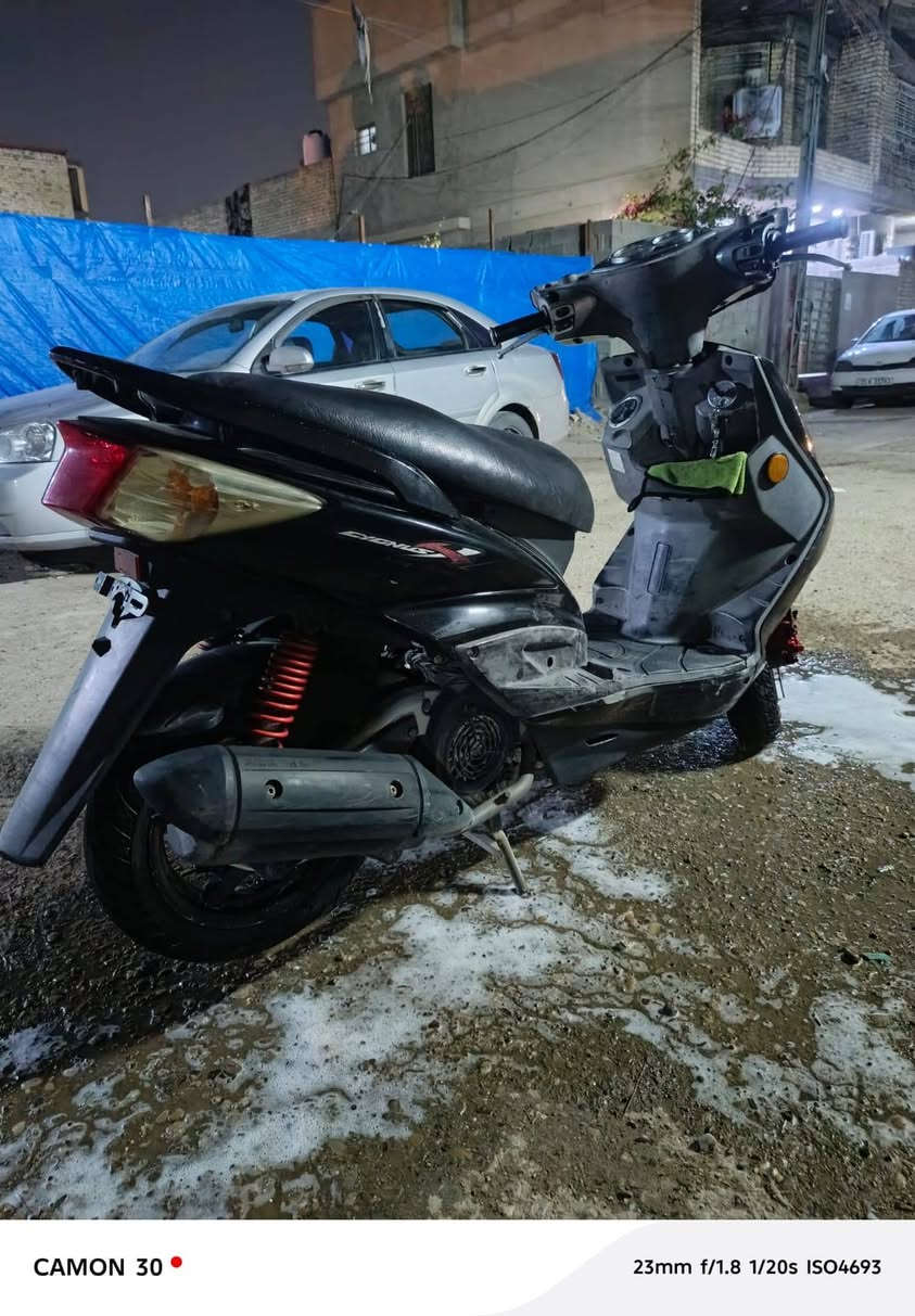 سلام عليكم دراجه مال رمبه صار شهرين نازله مكينه مكفوله دراجه برغي ما مفتوح بيهه هتم واحد  ويه المكينه السعر ٨٠٠ وبيه مجال مكاني بغداد العبيدي الرئاسه  رقمي ***********
