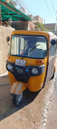 تكتك ٢١رقم وسنويه هزه جديده كفاله عامه كشر ومحرك بس طخه صغيره جوه دعام...