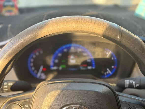 السلام عليكم اخوان كورلا ياباني ياباني ياباني وارد امريكي مو صيني اني مستورده على ايدي ودابيعها على ايدي ودابيعها لان ضرف كورلا ٢٢ ماشيه ٤٦ الف لونها ابيض صدفي للبيع سعرها 155بيها حادث امريكا بصندوق صبغ فقط وصبغ جاملغ خلفي اهنا بل عراق لالستفسار ابو ياسر ***********
